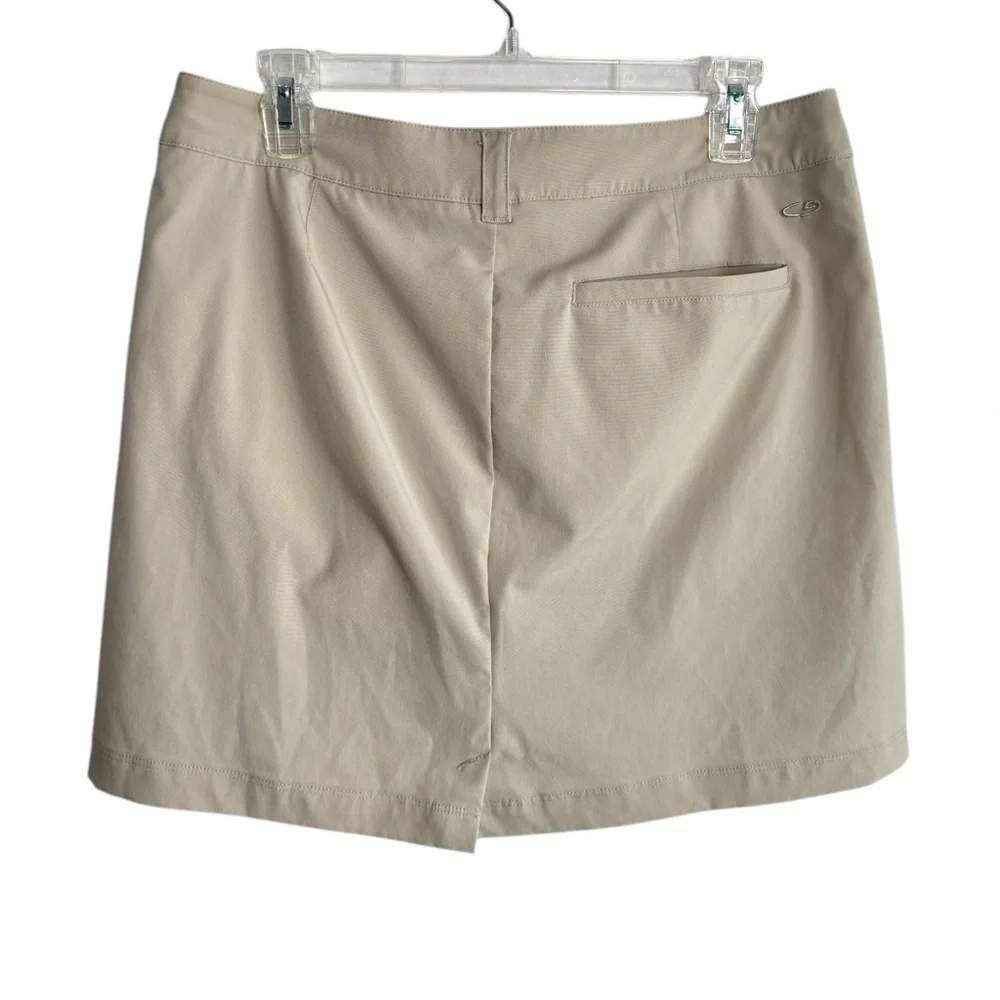 Columbia Golf Skort Womens Size 8 Khaki Tennis Pickleball Walking Classic Preppy